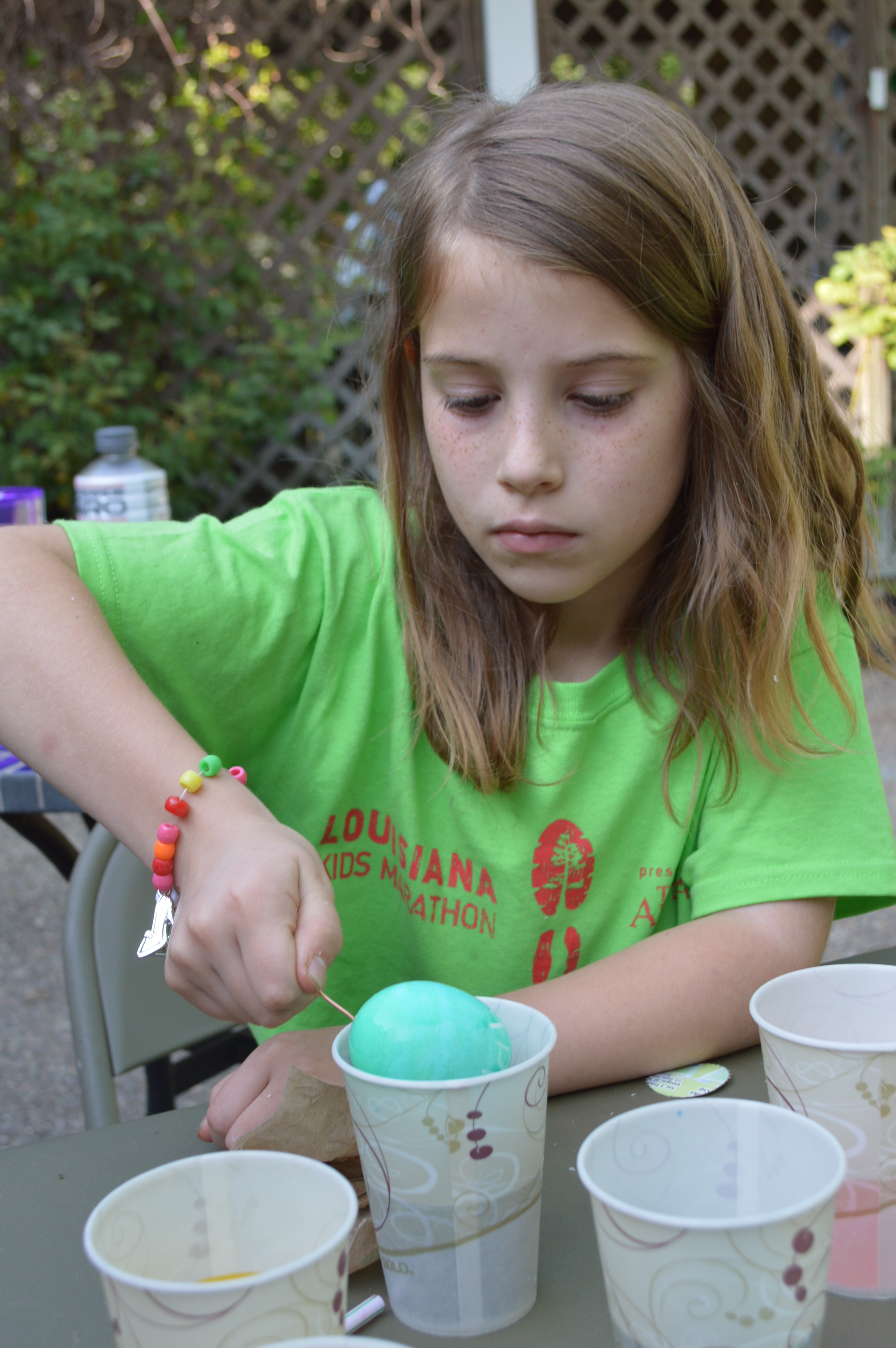 Factor food safety into egg dyeing